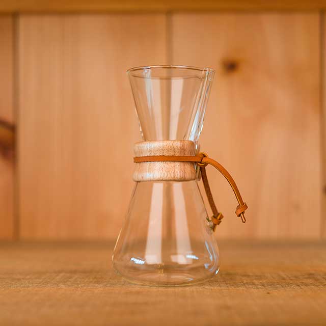 https://farmcoffee.com/wp-content/uploads/2017/06/chemex-classic-3-cup.jpg