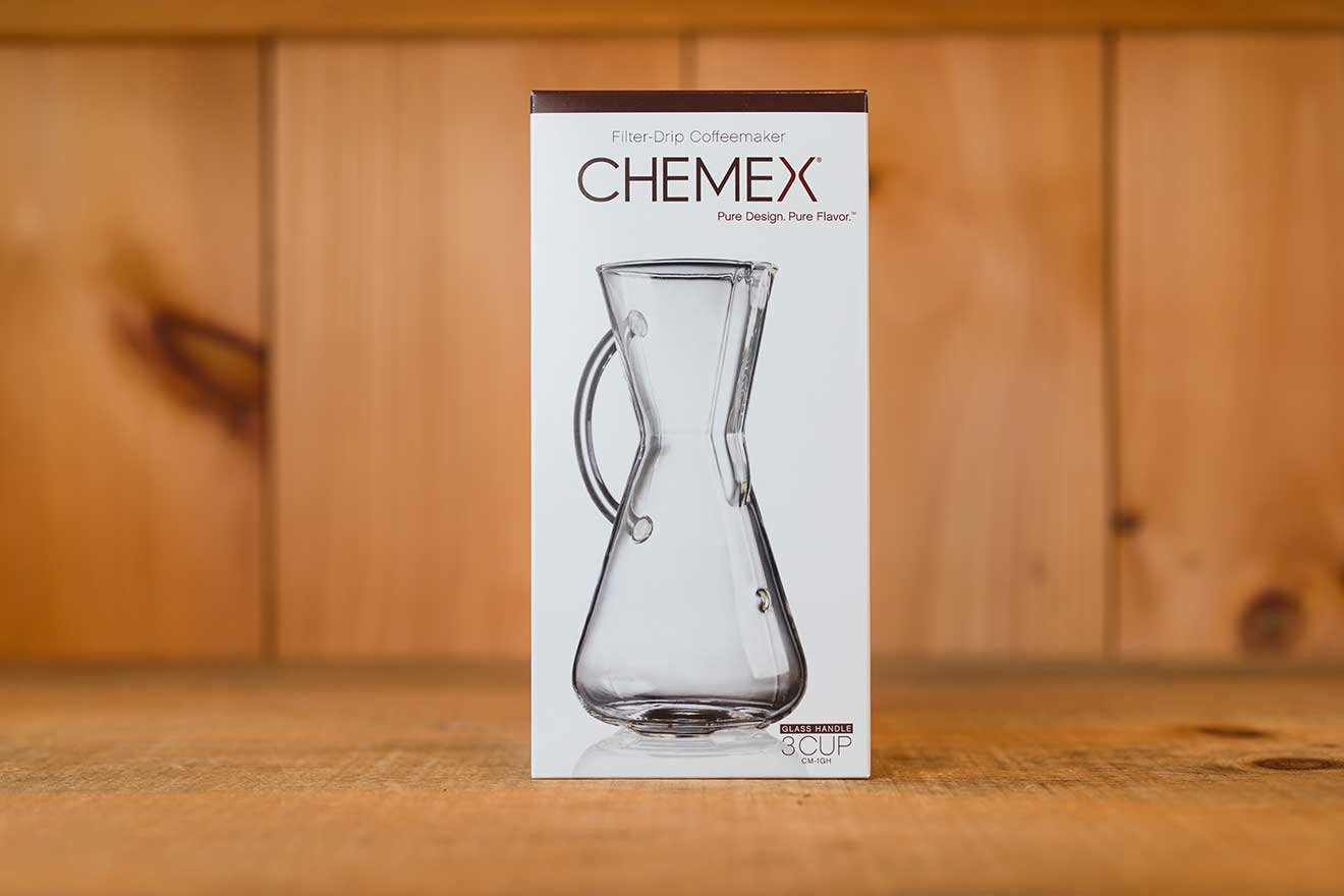 https://farmcoffee.com/wp-content/uploads/2017/07/glass-chemex-3-cup-box.jpg